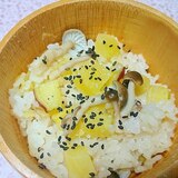 薩摩芋としめじの秋御飯